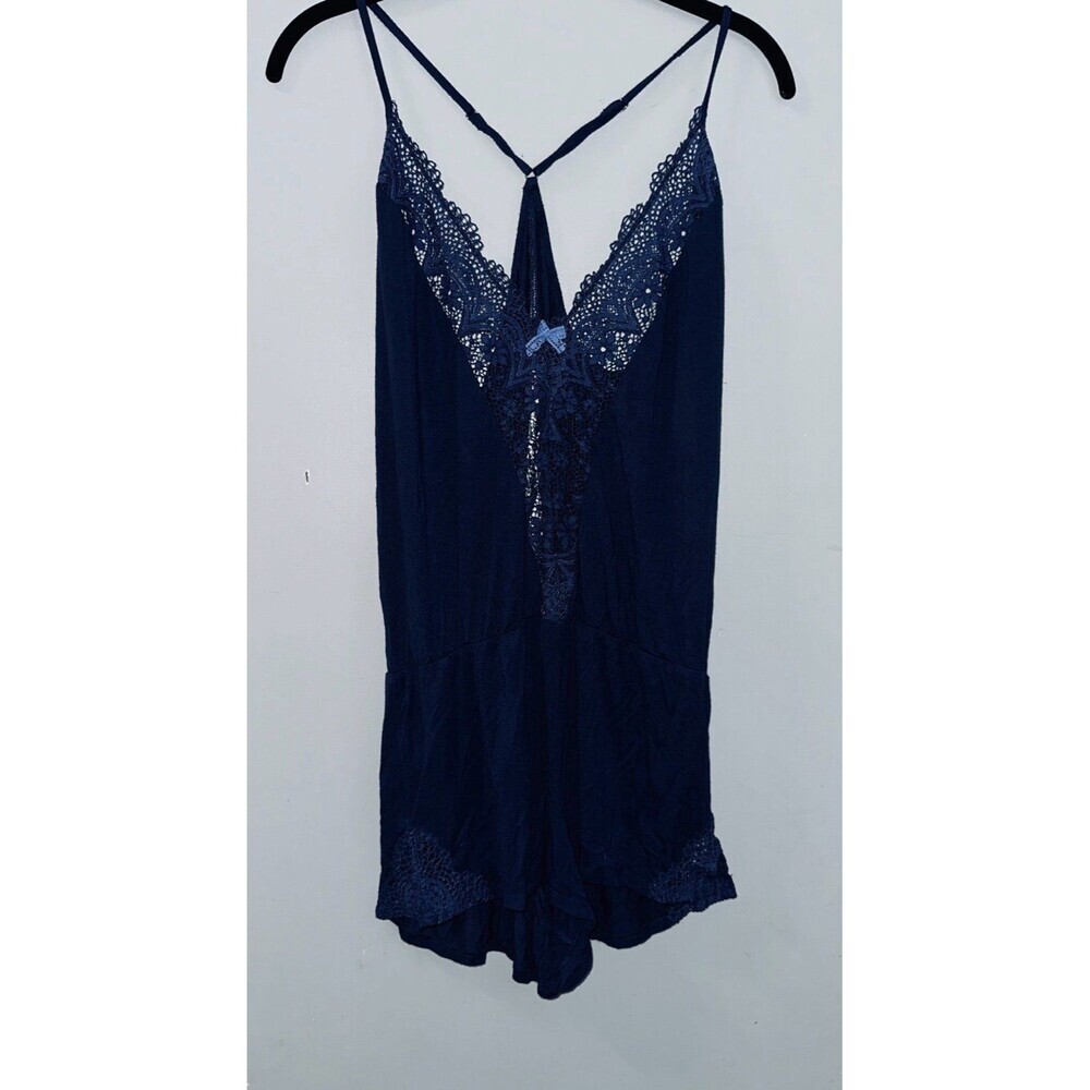 Victoria’s Secret navy‎ romper  size medium